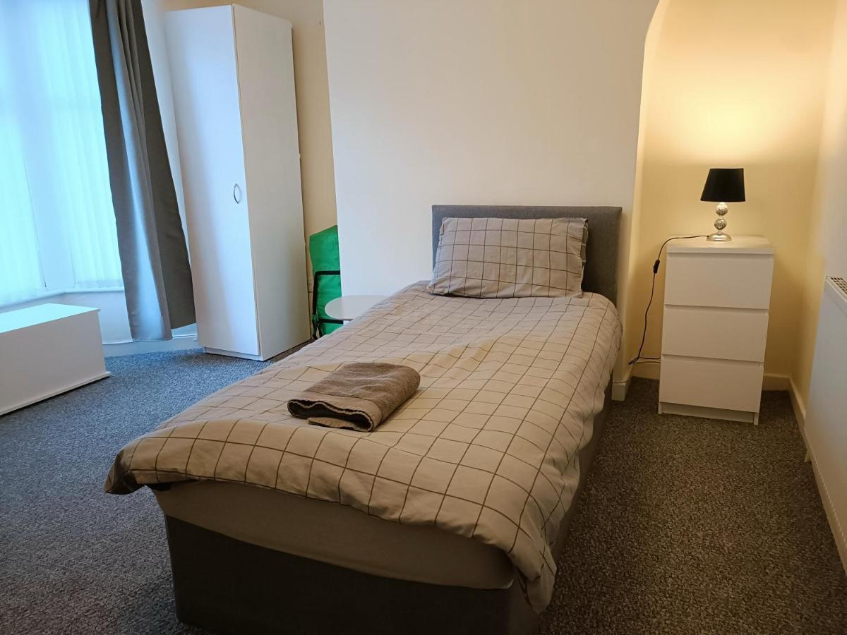 Bright, Comfortable Home, Convenient For City Centre 리버풀 외부 사진
